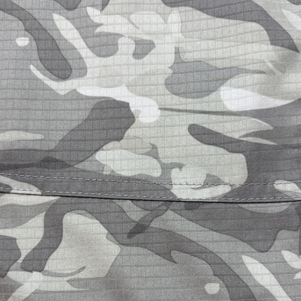 Men's AFTCO  Camouflage Cargo Shorts Size 32 - Picture 7 of 7